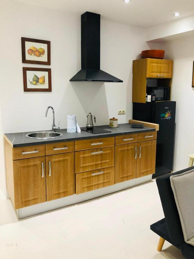 1 Apartment